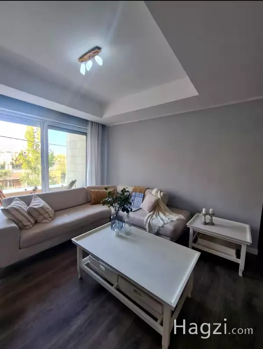 Image slider -  - main image