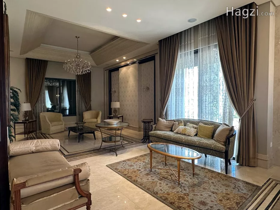 Image slider -  - main image