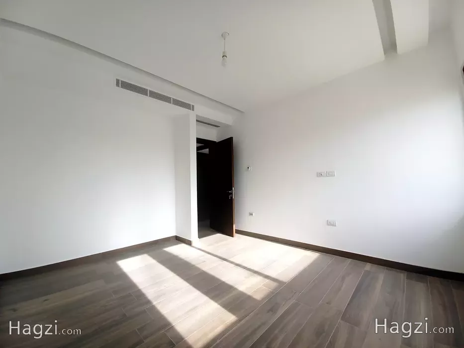 Image slider -  - main image