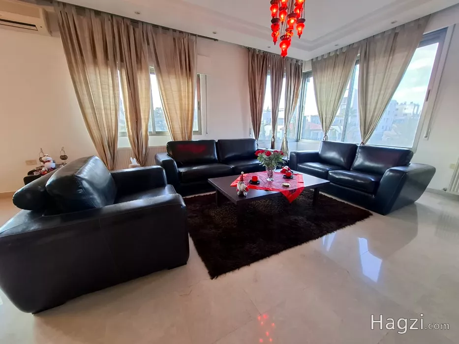 Image slider -  - main image