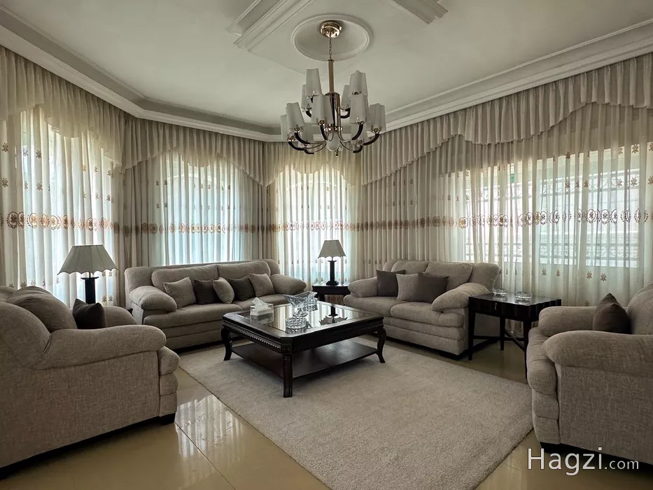 Image slider -  - main image