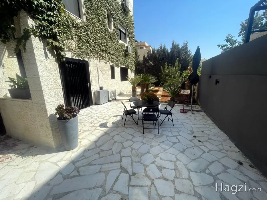 Image slider -  - main image