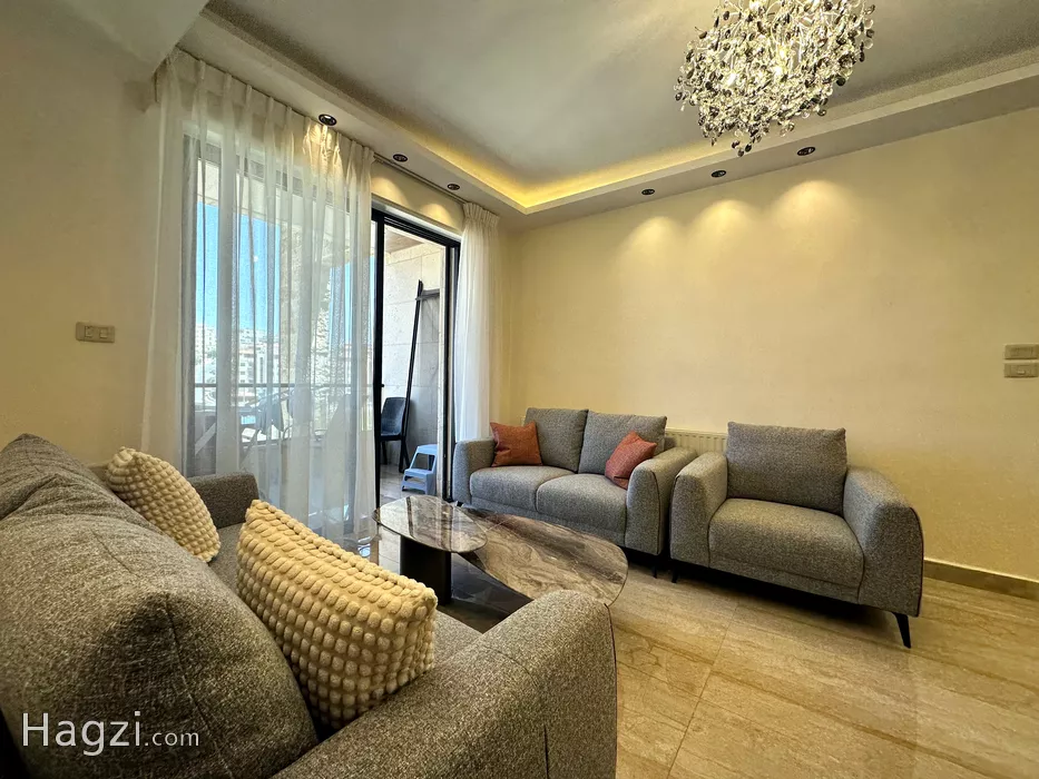 Image slider -  - main image