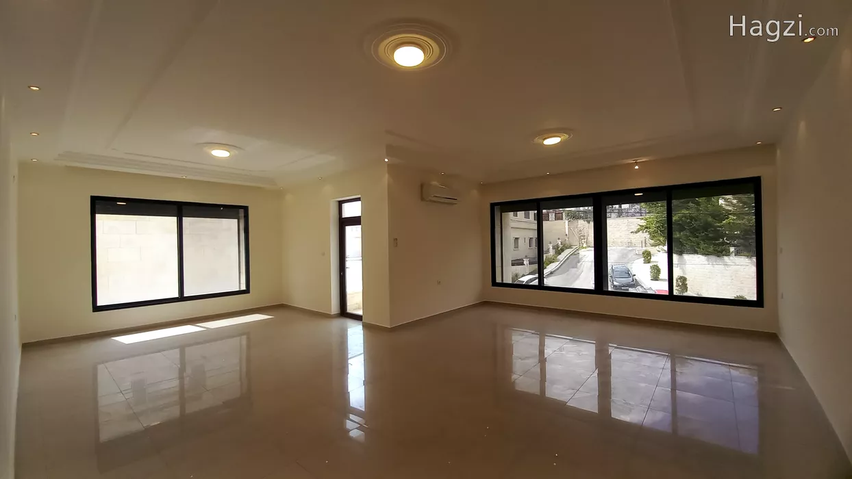 Image slider -  - main image