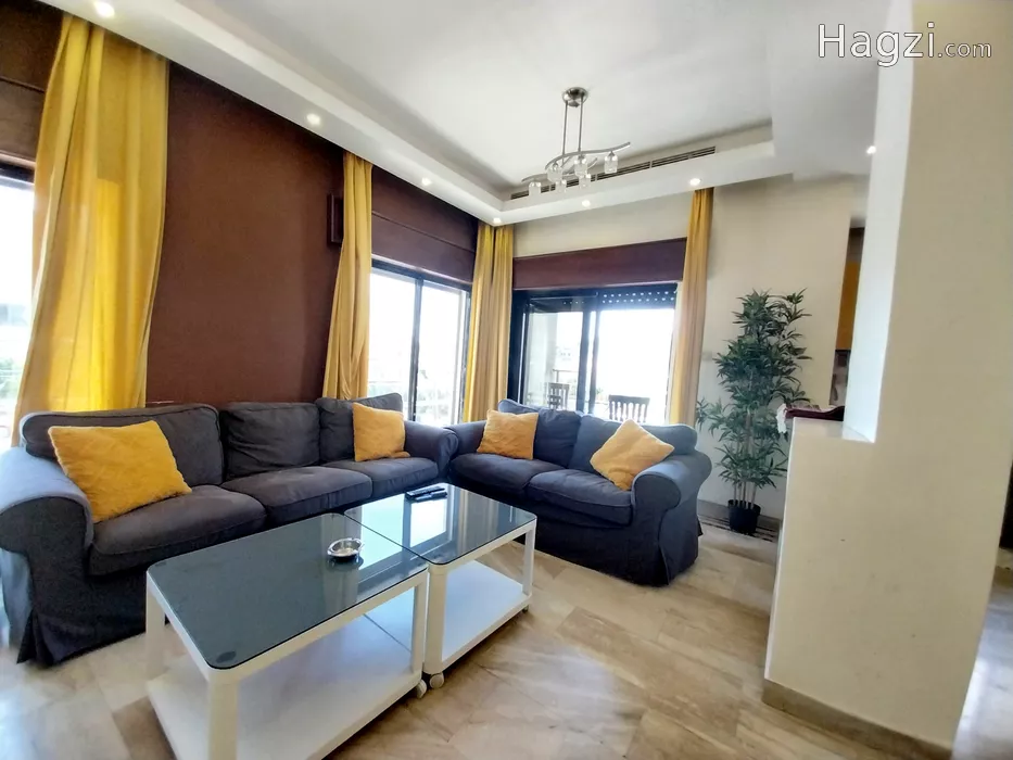 Image slider -  - main image