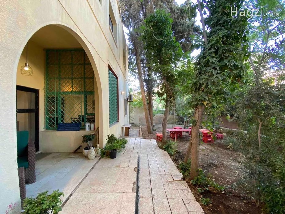 Image slider -  - main image