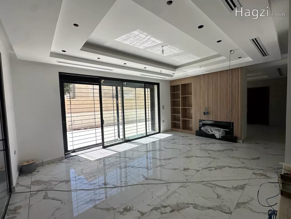 Image slider -  - main image