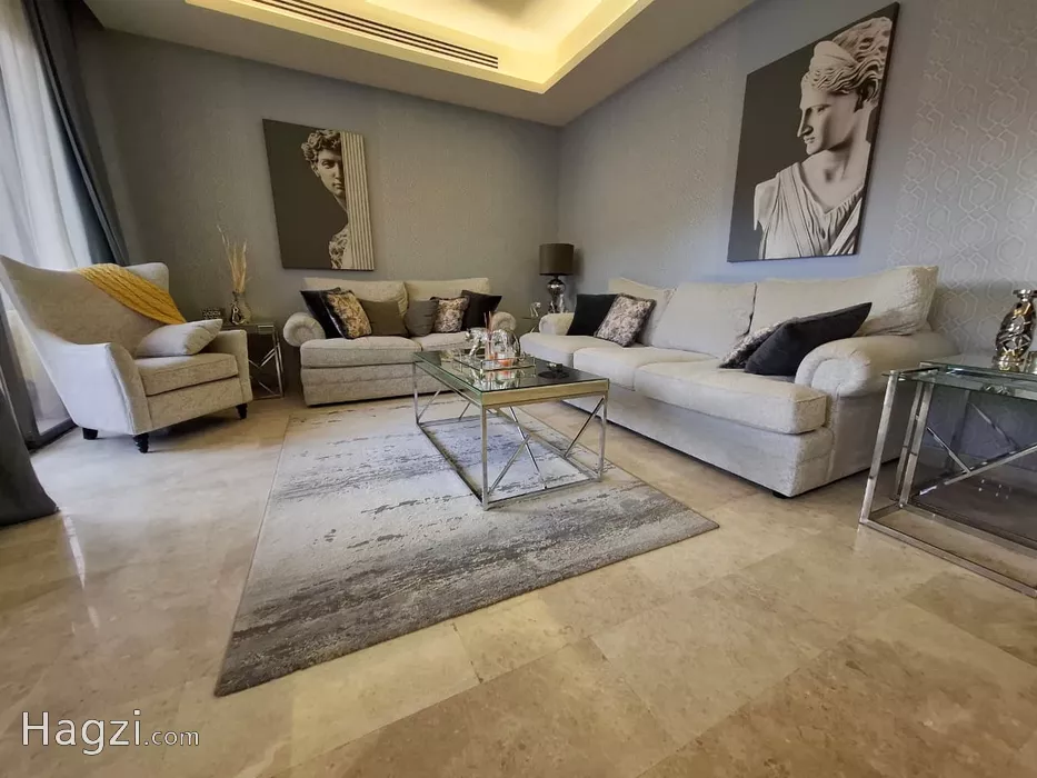 Image slider -  - main image