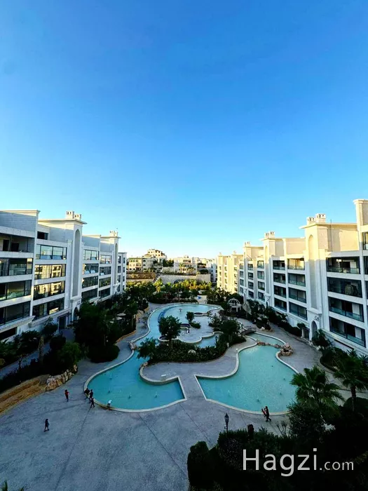 Image slider -  - main image