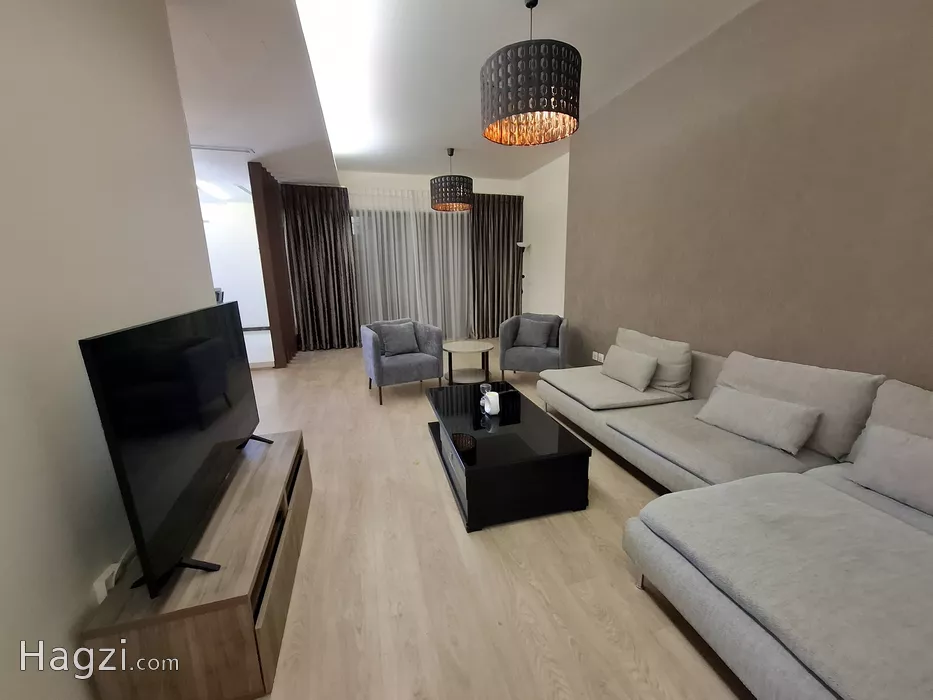 Image slider -  - main image