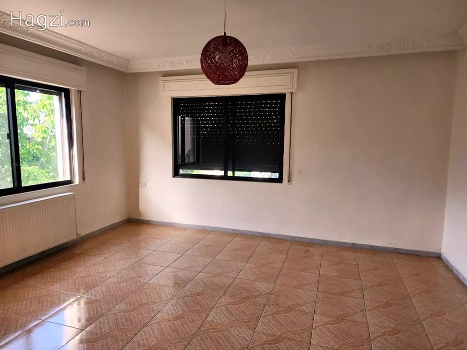 Image slider -  - main image