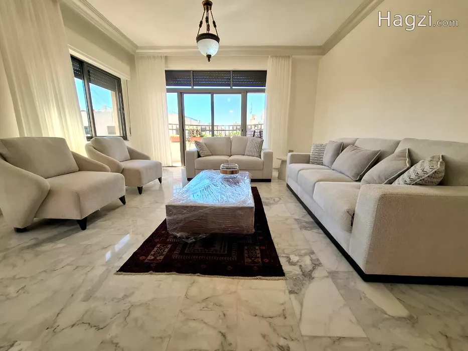 Image slider -  - main image