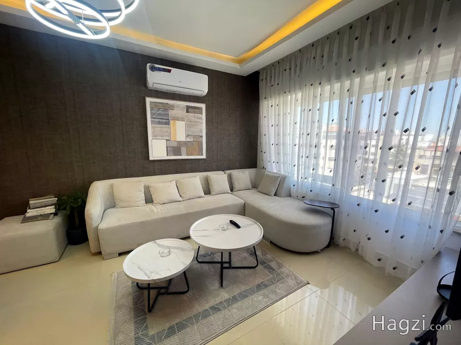 Image slider -  - main image