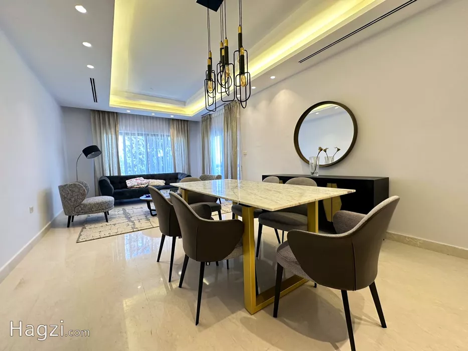 Image slider -  - main image