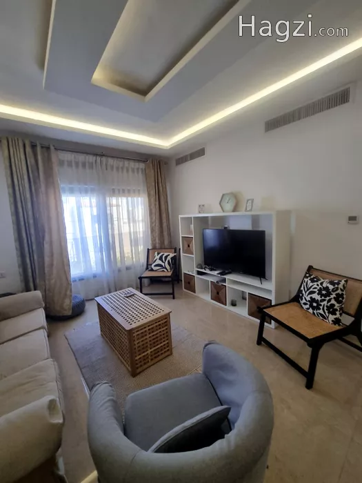 Image slider -  - main image