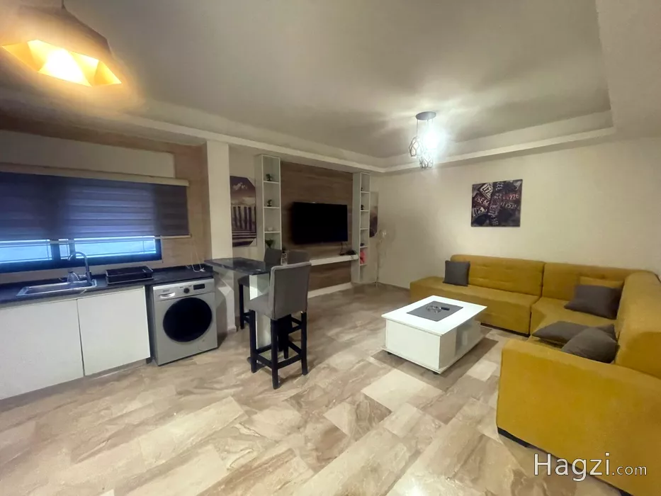 Image slider -  - main image