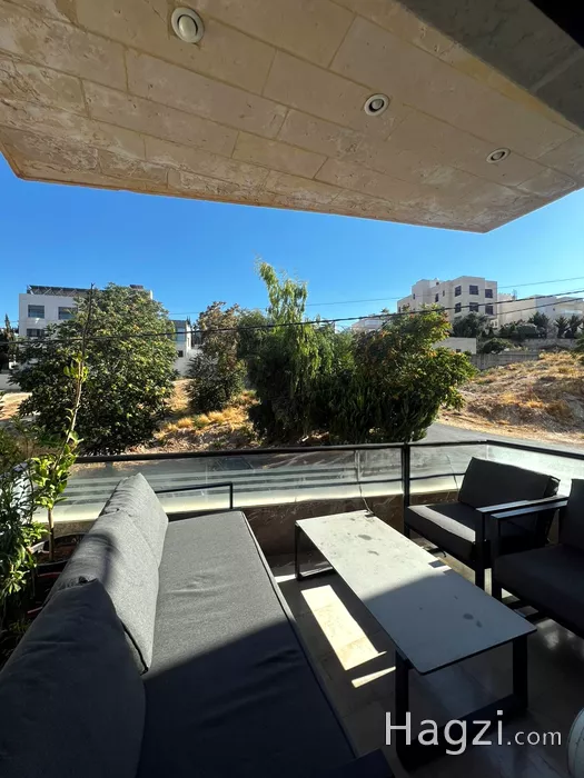 Image slider -  - main image