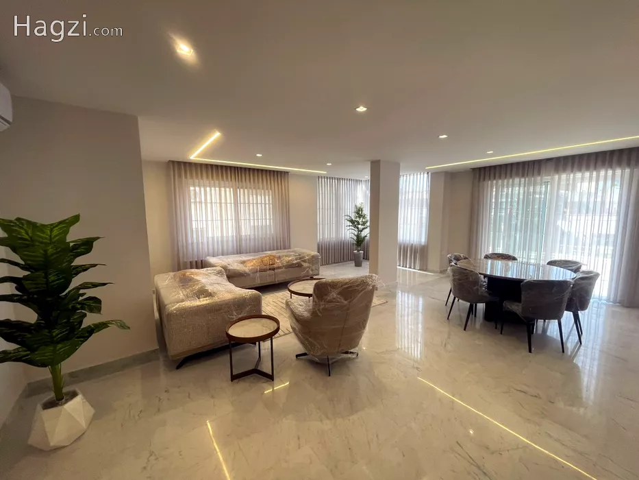 Image slider -  - main image