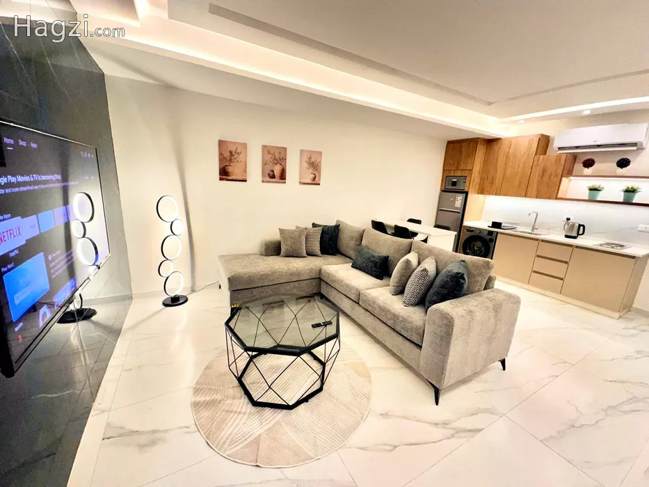 Image slider -  - main image