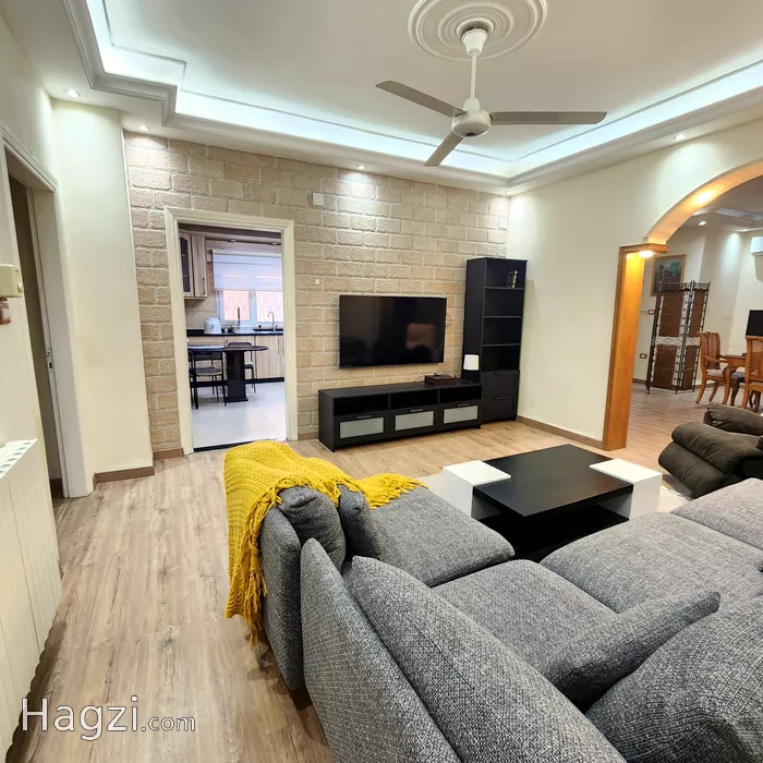 Image slider -  - main image