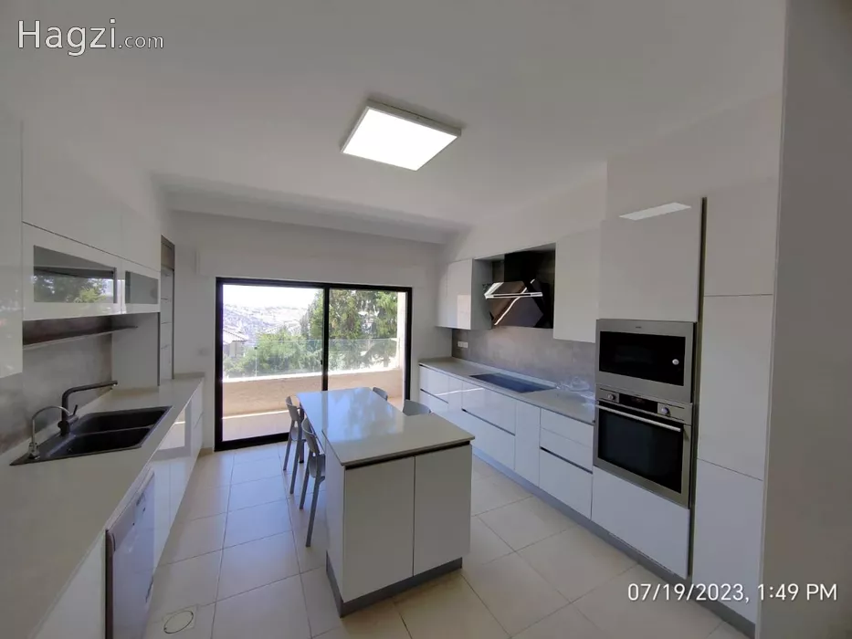 Image slider -  - main image