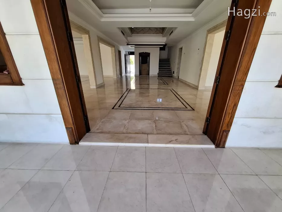 Image slider -  - main image