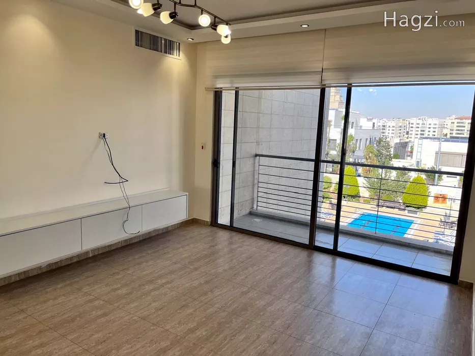 Image slider -  - main image