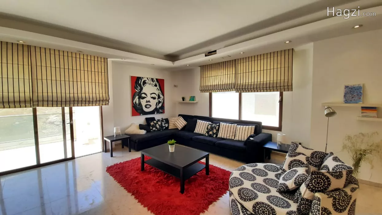 Image slider -  - main image