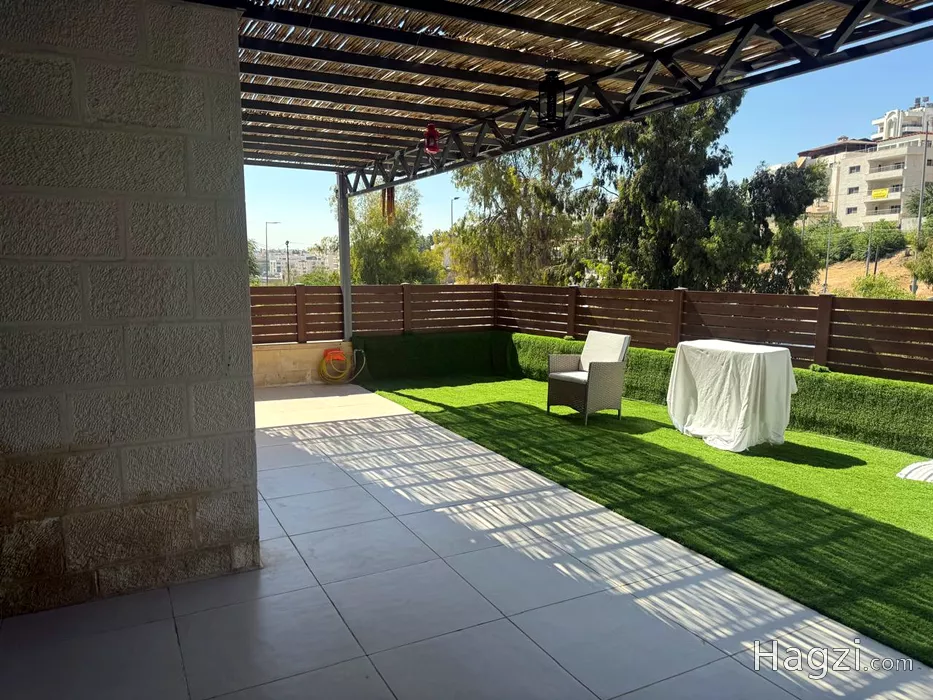 Image slider -  - main image