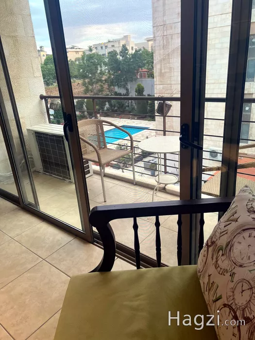 Image slider -  - main image