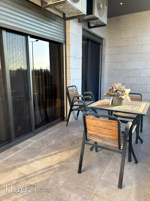 Image slider -  - main image