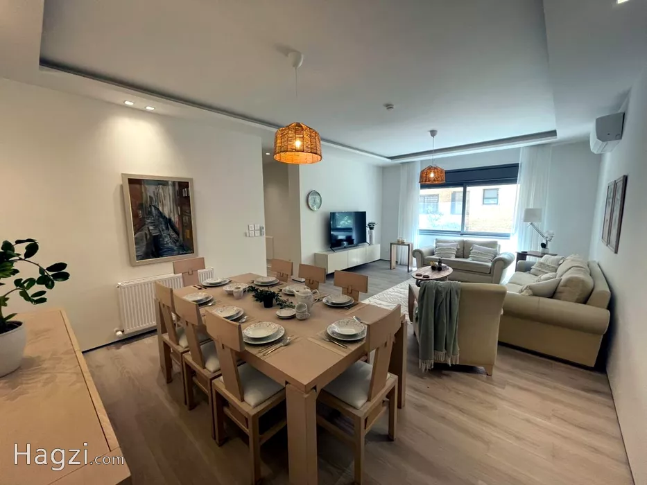 Image slider -  - main image