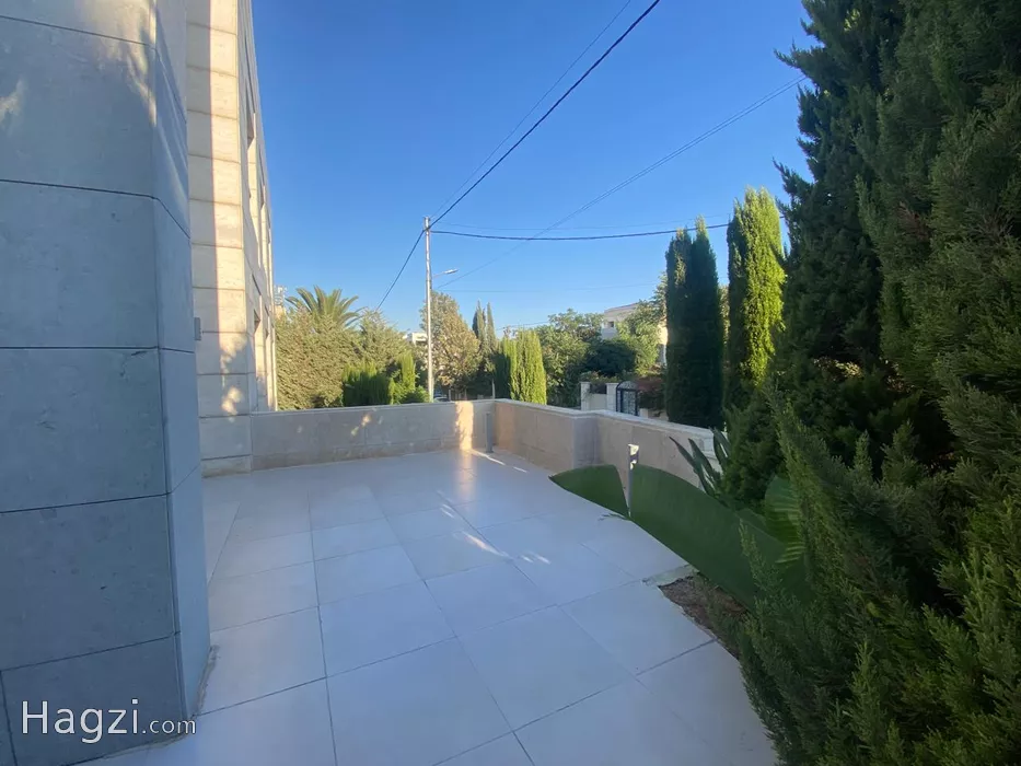 Image slider -  - main image