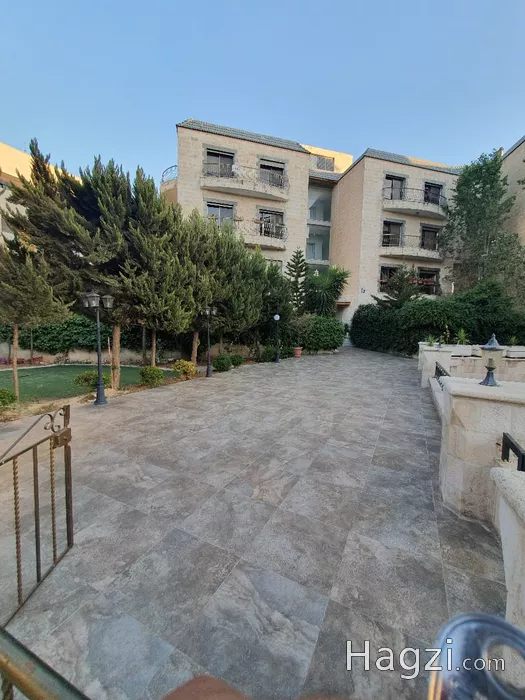 Image slider -  - main image