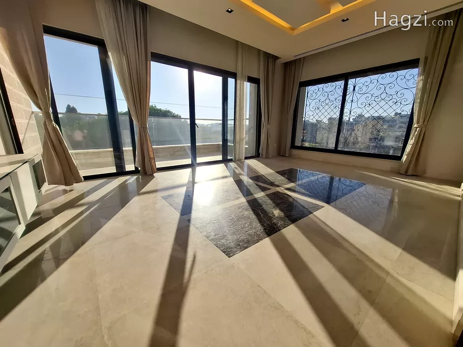 Image slider -  - main image