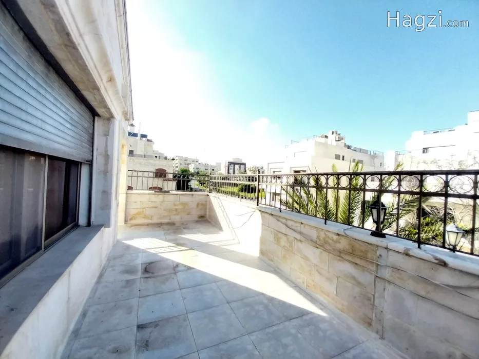 Image slider -  - main image