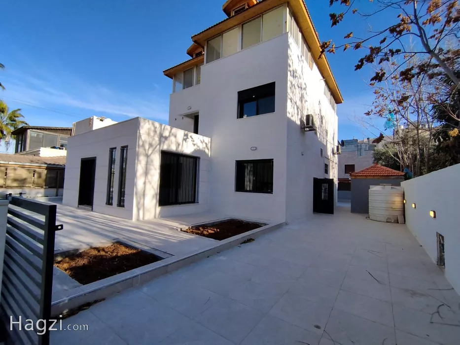 Image slider -  - main image