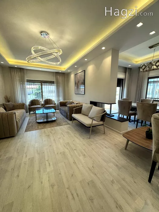 Image slider -  - main image