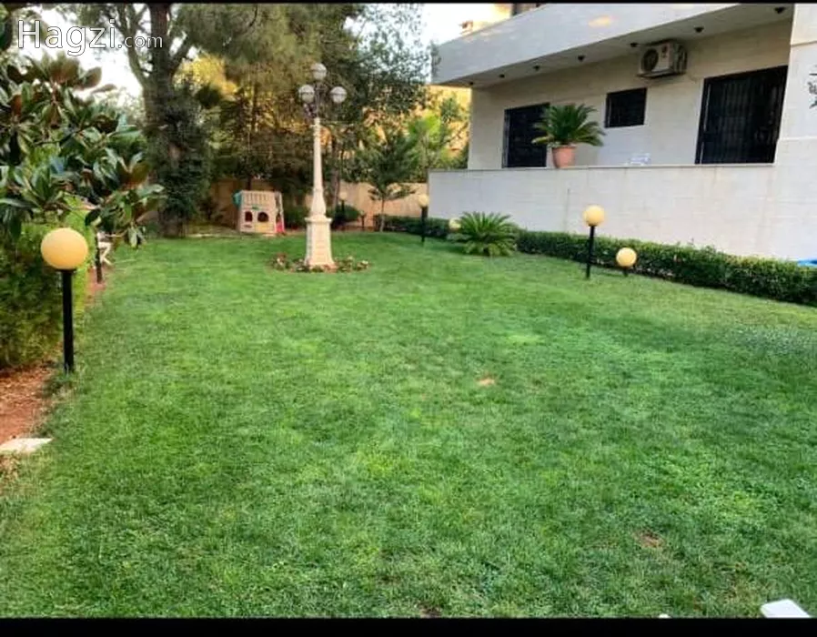 Image slider -  - main image