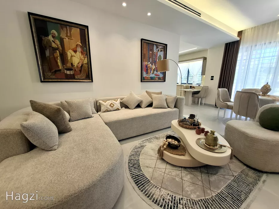 Image slider -  - main image