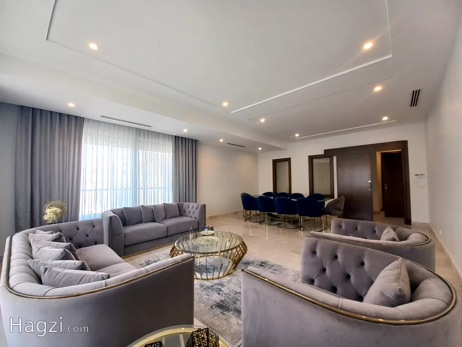 Image slider -  - main image