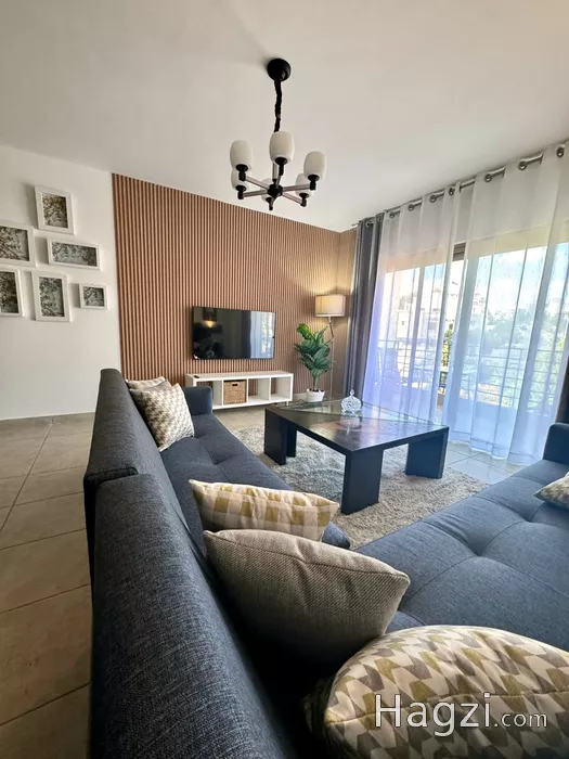 Image slider -  - main image