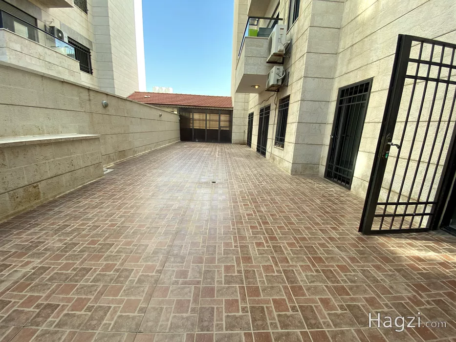 Image slider -  - main image