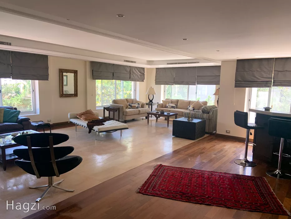 Image slider -  - main image