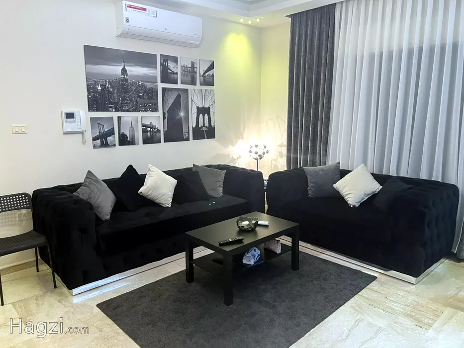 Image slider -  - main image