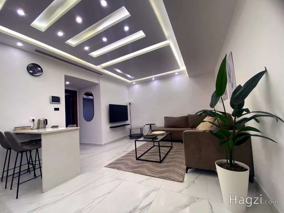 Image slider -  - main image