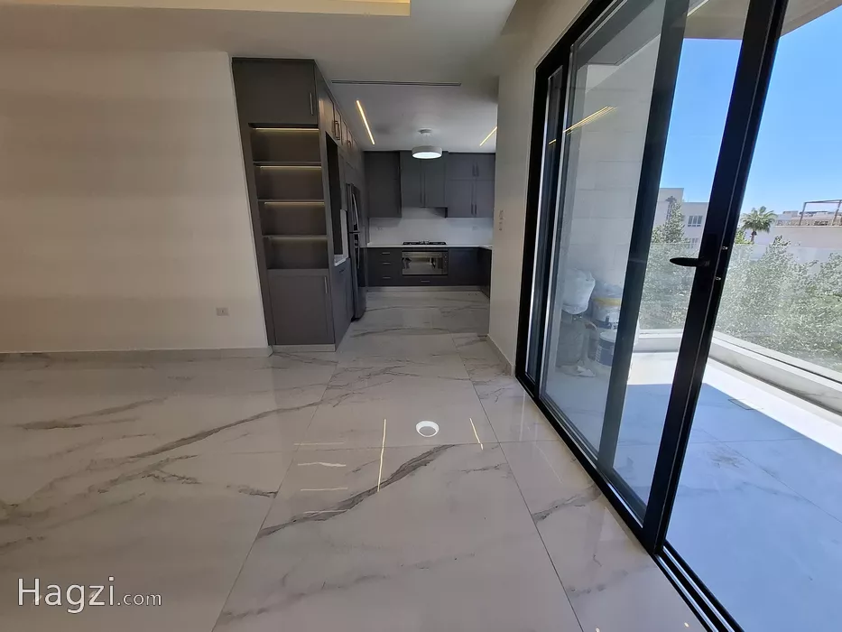 Image slider -  - main image