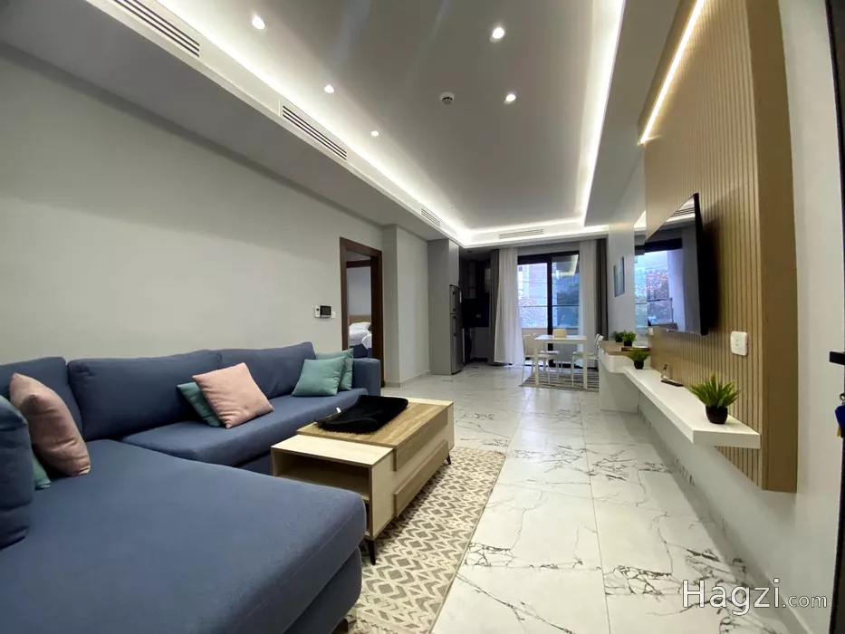 Image slider -  - main image