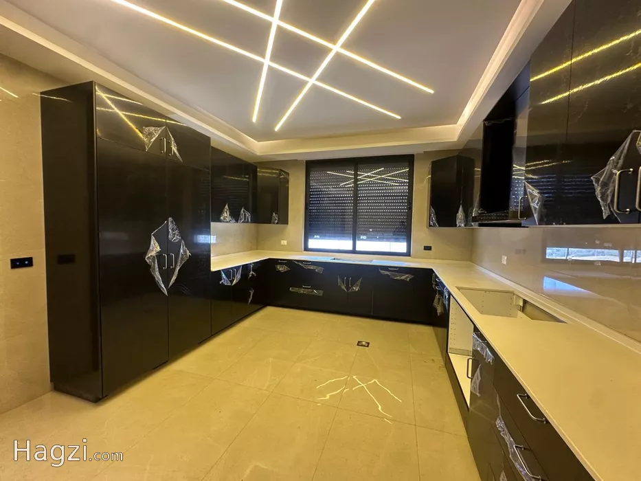 Image slider -  - main image