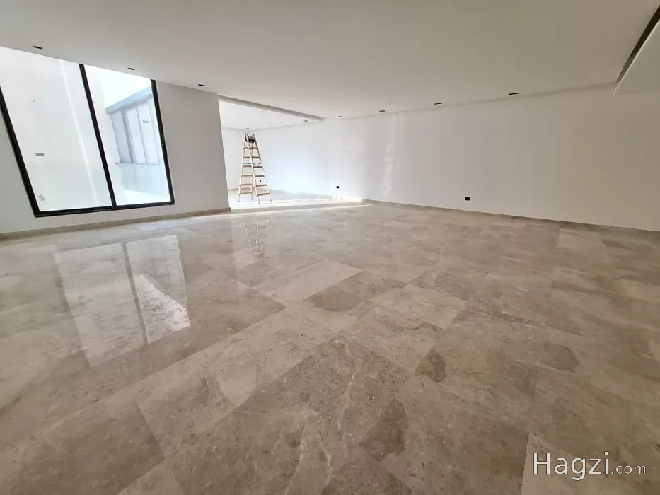 Image slider -  - main image